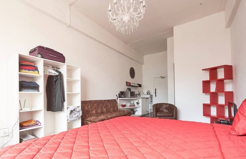Downtown Johannesburg Apartment | Maboneng Studio Loft