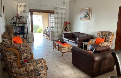 Park Rynie House | Mac Cottage