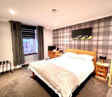 Wick Bed & Breakfast | MacArthur House Bed & Breakfast NC500