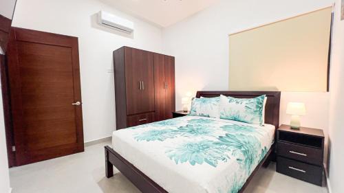 Proyecto Valle Escondido House | Macaw House with private pool in Arenas Herradura