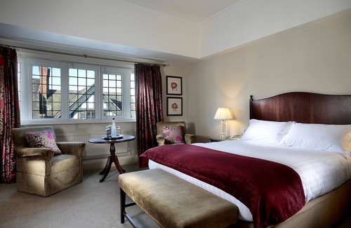 Chester Hotel | Macdonald New Blossoms Hotel, Chester