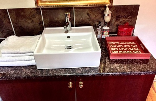 Pretoria House | MacGregors Guest House