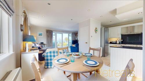 Bwlchtocyn House | Machroes Cottage