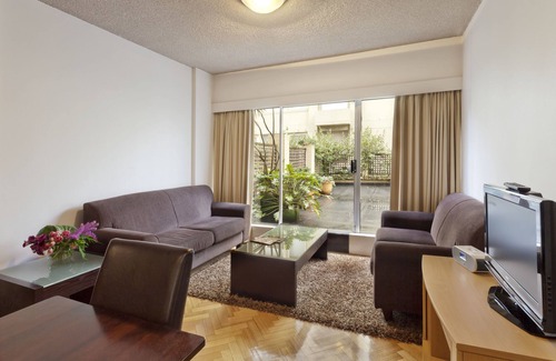 Potts Point Hotel | Macleay Hotel