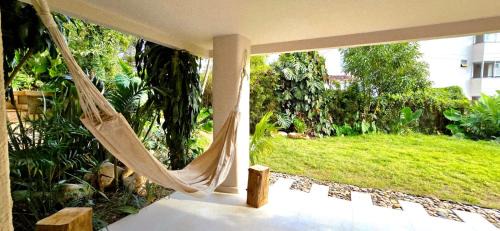 Las Lomas I Villa | Macondo House