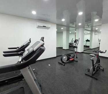 Luis Donaldo Colosio Hotel | Macondo Padel 5ta Avenida Playa del Carmen
