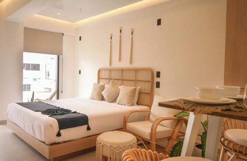 Luis Donaldo Colosio Hotel | Macondo Quinta Avenida Residences F2