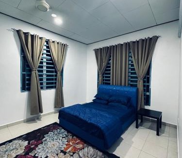 Kampung Serukam House | Madam Cottage Homestay