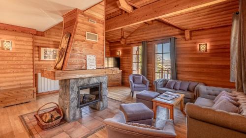 Bergers Ski Chalet | Madame Vacances Les Chalets de l'Altiport