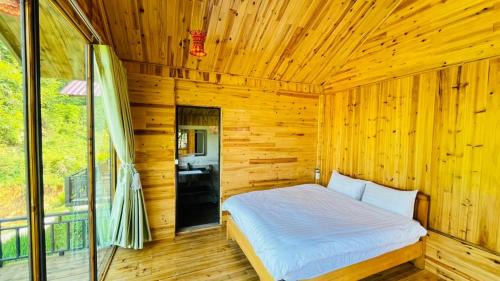 Sa Pa Bed & Breakfast | Madame View Homestay