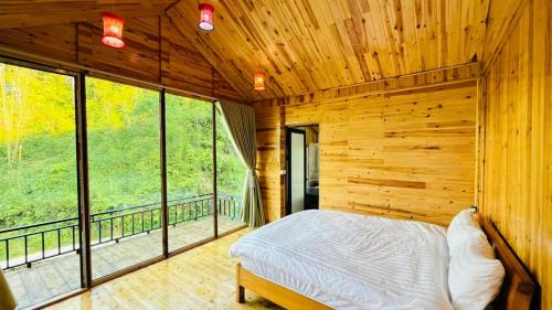 Sa Pa Bed & Breakfast | Madame View Homestay