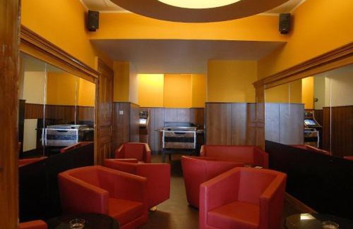 Melk House | Madar Café Central Melk