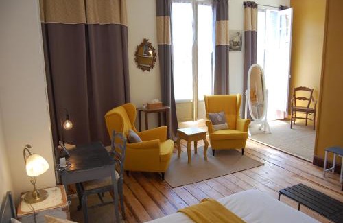 Bergerac Bed & Breakfast | Madeleine Bergerac