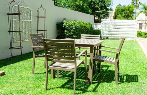 Paarl Bed & Breakfast | Madeliefie Guest Accommodation