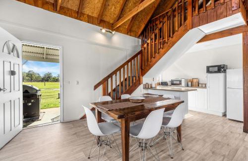 Lovedale House | Madigan Cottages - The Barn Pet Friendly