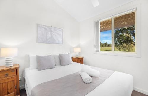 Lovedale House | Madigan Cottages - The Kookaburra Cottage