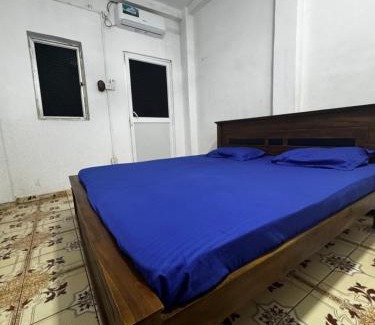Colombo 10 Hotel | Madinah Comfort Inn