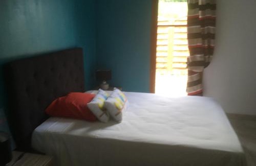 Saint-Aignan Bed & Breakfast | Madinina'S Cube