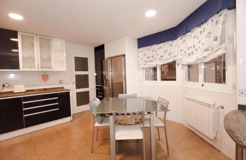 Rosas House | Madrid sofia resort