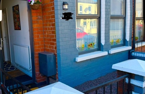 Belfast House | Madrid Street Cozy Retreat in Belfast