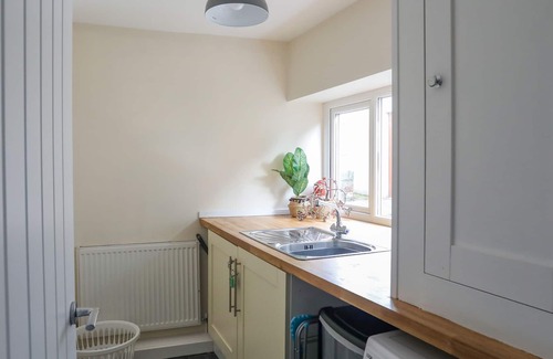 Llanystumdwy House | MAENAN, family friendly, with a garden in Criccieth