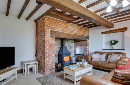 Denbigh House | Maes Mared in the beautiful Denbigh