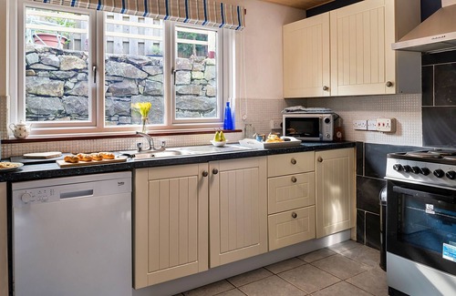 Tanygrisiau House | Maes Neuadd by Interhome