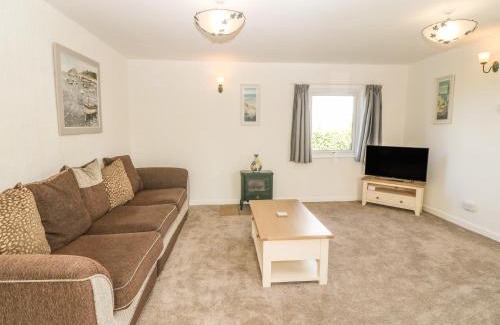 Garn Fadryn House | Maes Y Coed