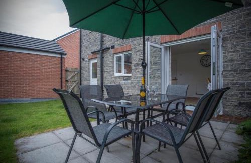 Narberth House | Maes Yr Odyn - 3 Bedroom Holiday Home - Narberth