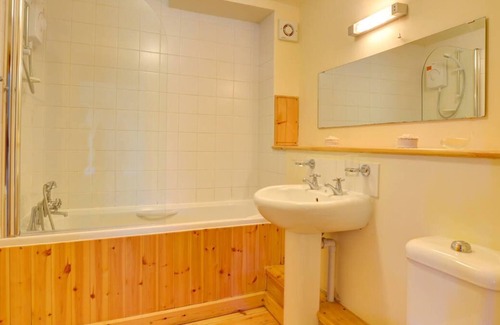 Ganllwyd House | Maesgwm Barn in the beautiful Dolgellau