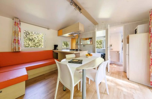 Chatel-Guyon House | Maeva Respire campsite in La Croze * - 3 Room Relaxation Mobile Home 4 People + TV
