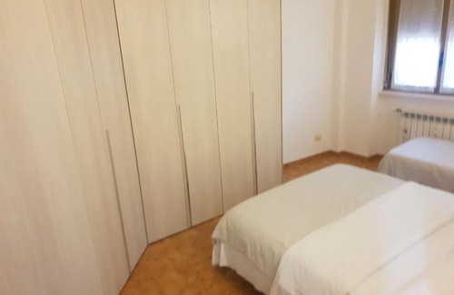 Zona Lancetti Apartment | Maffucci 24 BILOCALE MOLTO SPAZIOSO E MODERNO