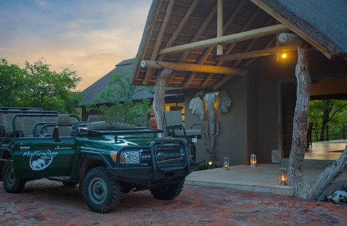 Kruger National Park Cabin | Mafunyane Lodge