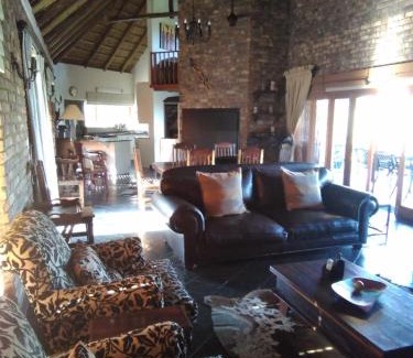 Bela-Bela House | Mafuta Lodge - Mabalingwe Nature Reserve