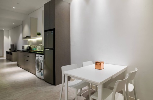 Downtown George Town Apartment | Magazine Vista Hotel Managed By The Ascott Limited