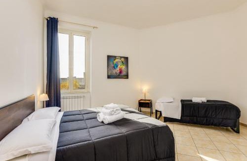 San Lorenzo Apartment | Magenta Tiburtino