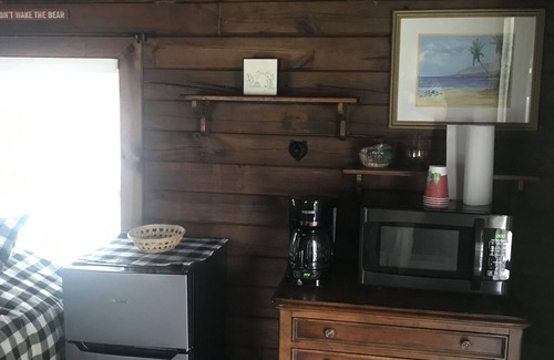 Cranberry Falls Cabin | Maggie Valley Cabin off the Blue Ridge Pkwy.