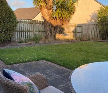 Portrush House | Magheraboy Cottage Portrush