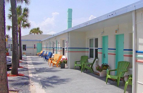 Vilano Beach Hotel | Magic Beach Motel - Vilano Beach, Saint Augustine