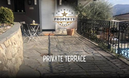 Morbio Inferiore Apartment | Magic CHALET near COMO lake, private parking, total privacy I Villa dei Leoni