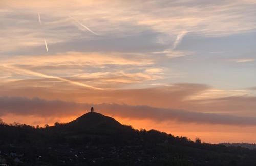 Glastonbury House | Magic of Avalon