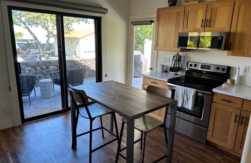 Kahaluu Bay House | Magic Sands Hale w Ocean View