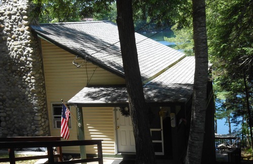 Kennebec Cabin | MAGICAL 99 yr. old Mayflower Lodge Waterfront Cabin Silver Lake, Swim SUNSETS
