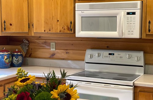 Foxfire Estates Cabin | Magical Cabin