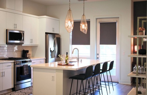 Platinum Triangle House | Magical Family Getaway – 3BR Retreat Minutes from Disneyland!