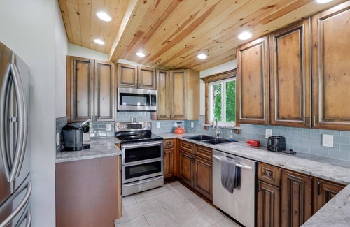 Howard Lake House | Magical Lake Home on Acreage + Adventures on Howard- Just West of Minneapolis