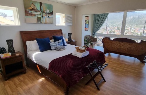 Fish Hoek Apartment | Magical Seaview Penthouse with Own Pool, Board Game Room, Wellness Room & Hot Tub