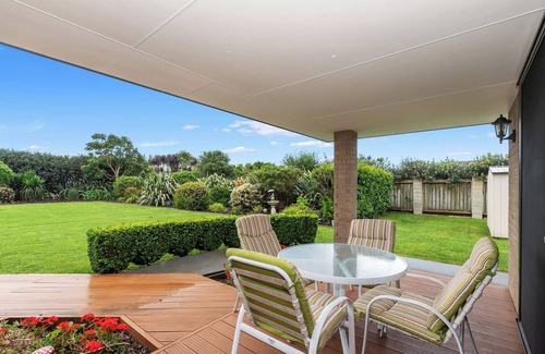 Waipu House | Magical Waipu - Central Family Holiday Home