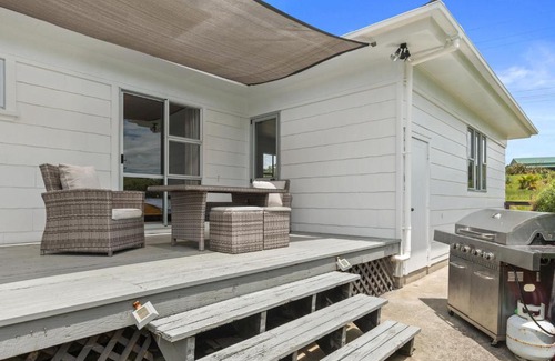 Waipu Cove House | Magical Waipu - Waipu Cove Holiday Home