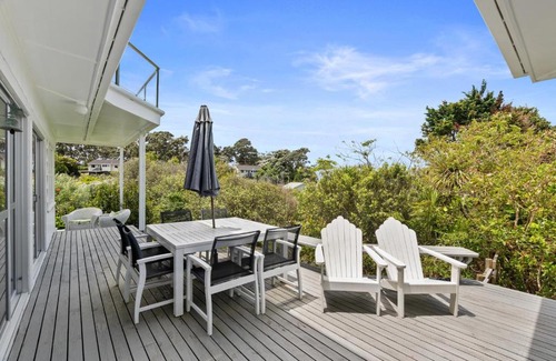 Waipu Cove House | Magical Waipu - Waipu Cove Holiday Home